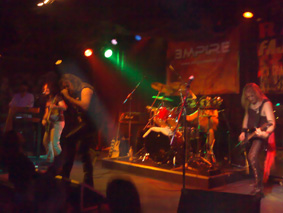 Empire při Hustler Rock Tour / Praha, 04. 12. 2009